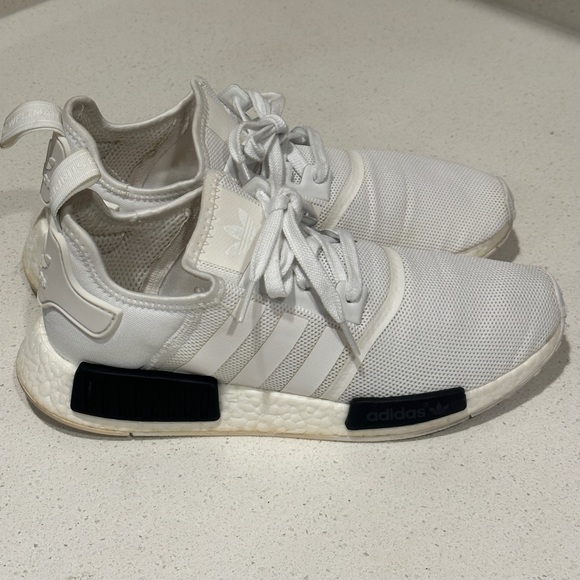 adidas nmd r1 panda